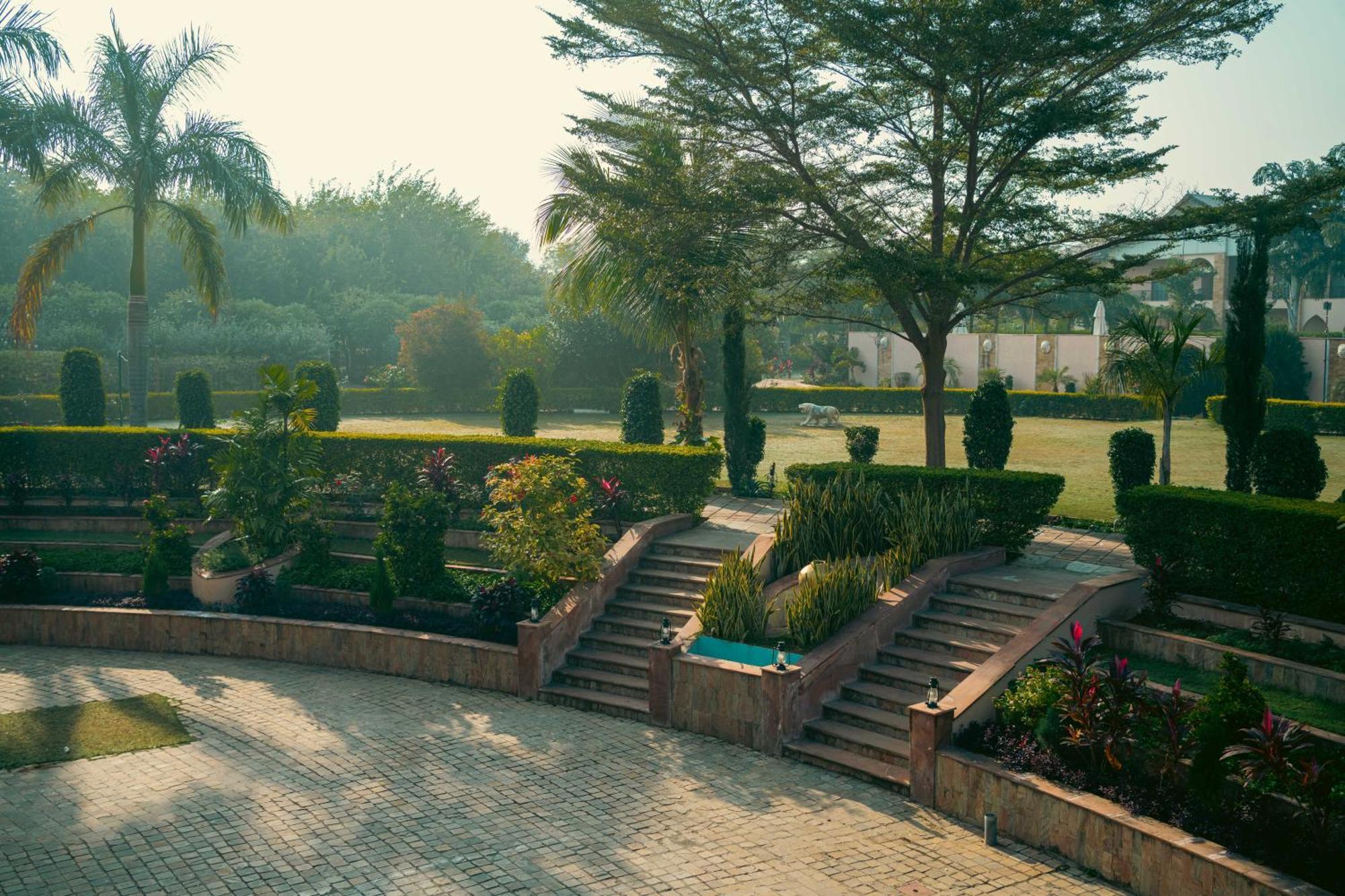 סוואי מדופור Abhyaran Resort & Spa Ranthambore מראה חיצוני תמונה