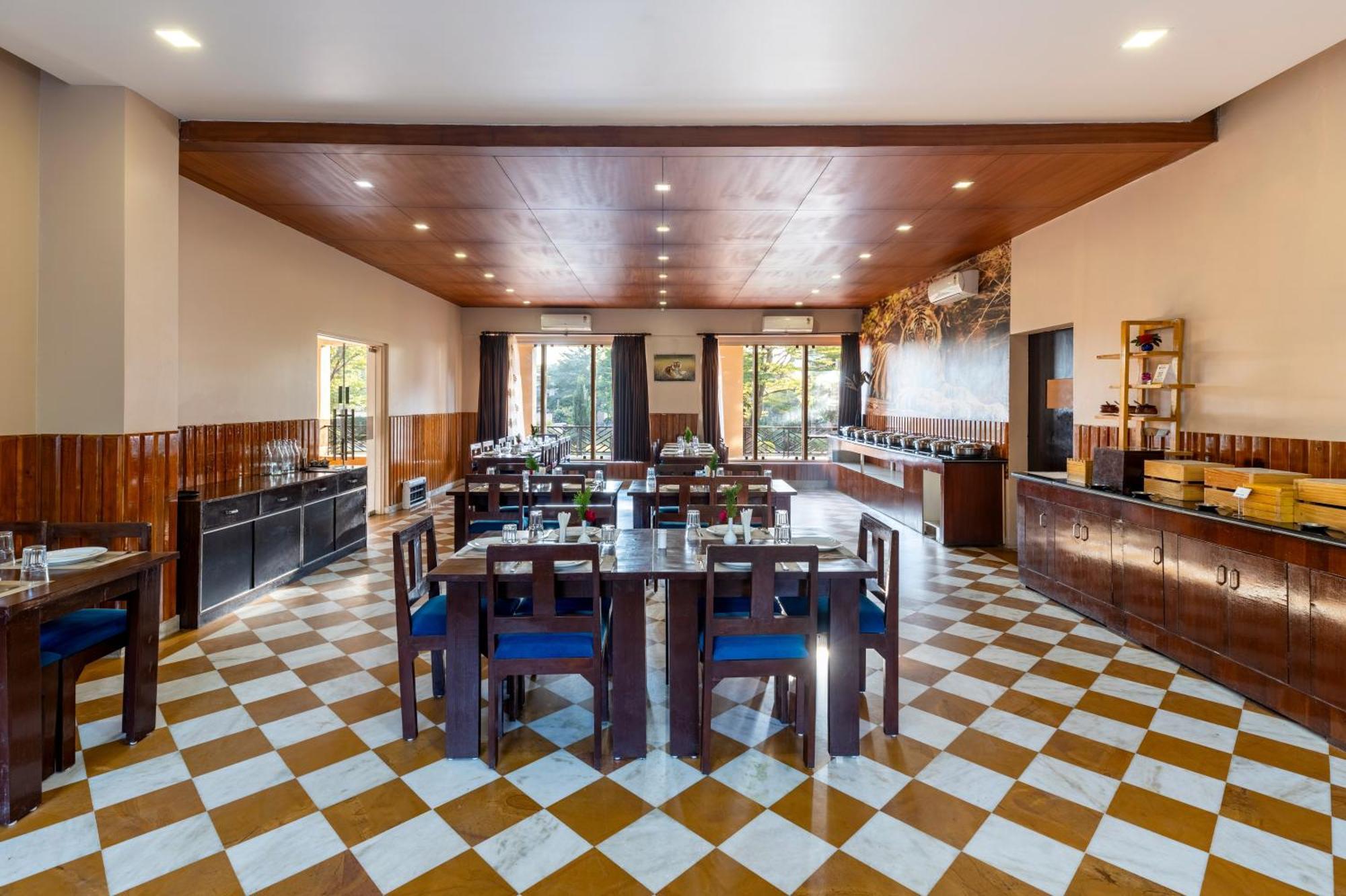 סוואי מדופור Abhyaran Resort & Spa Ranthambore מראה חיצוני תמונה
